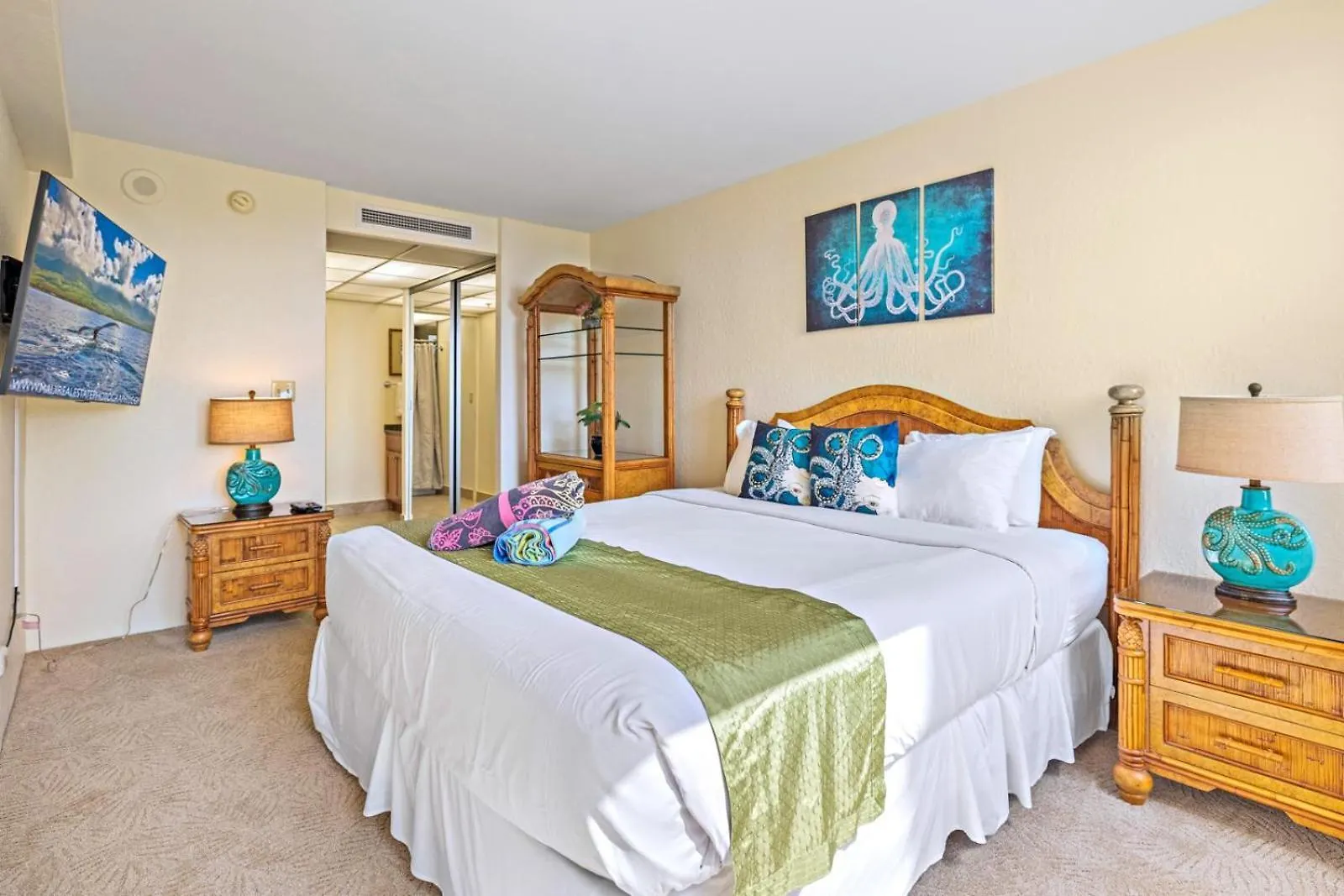 Kbm Resorts Free Car Kaanapali Shores Ks-535 Ocean View Steps To Pool And Beach Apartment