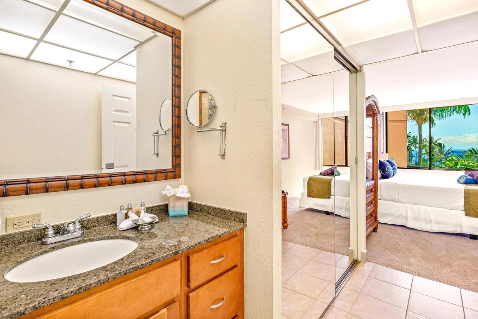Kbm Resorts Free Car Kaanapali Shores Ks-535 Ocean View Steps To Pool And Beach 0*,  United States