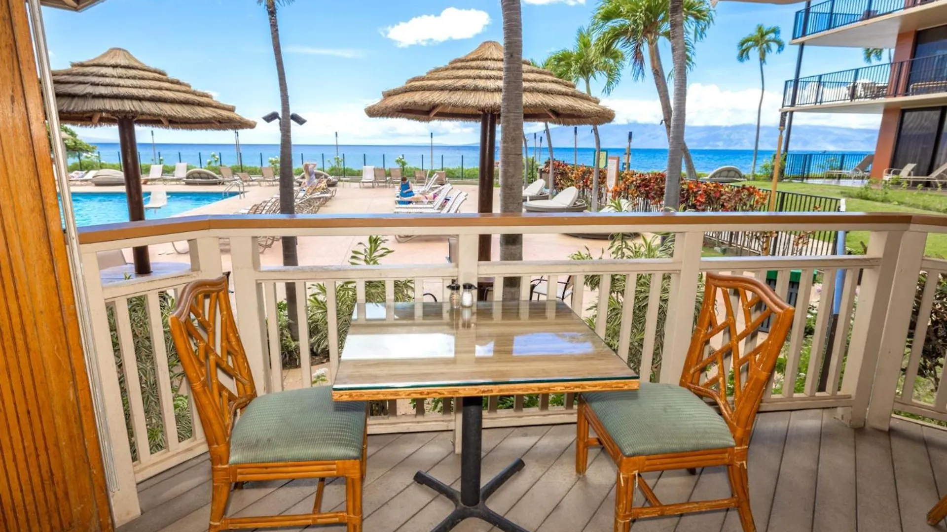 Kbm Resorts Free Car Kaanapali Shores Ks-535 Ocean View Steps To Pool And Beach 0*,