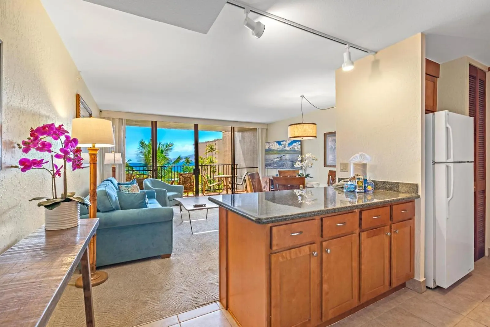 Apartment Kbm Resorts Free Car Kaanapali Shores Ks-535 Ocean View Steps To Pool And Beach