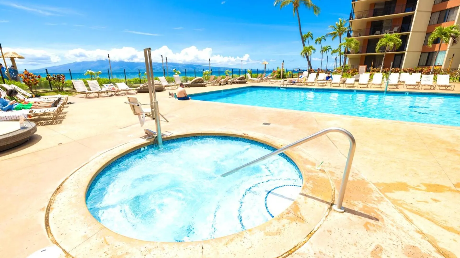 Kbm Resorts Free Car Kaanapali Shores Ocean View 2-Bedroom Condo Steps To Pool Beach Ks-535 0*,